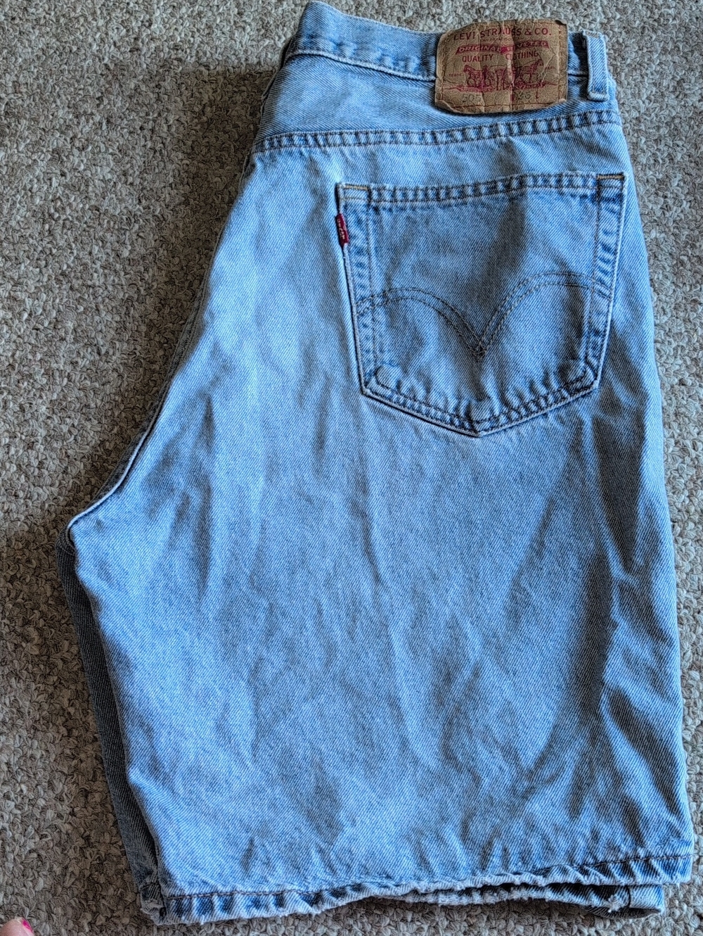 Levi's Men's Light Blue Denim Relaxed Jeans